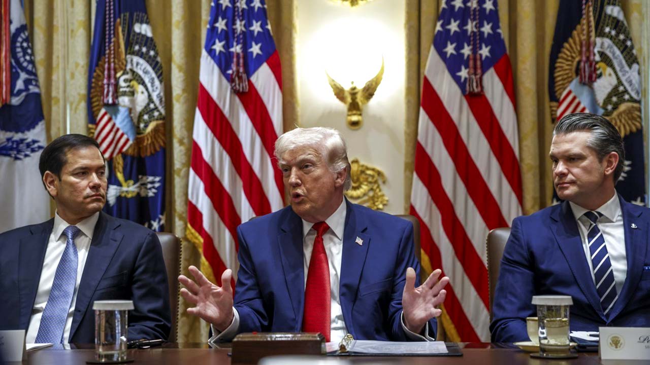 트럼프, 이란 제안 검토 회의‥핵 레드라인 유지