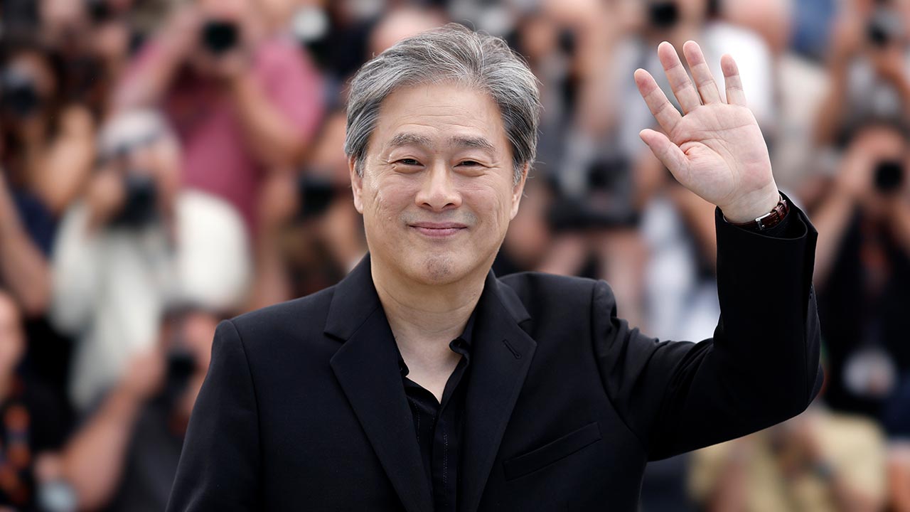 칸 심사위원장 박찬욱, 프랑스 최고 '문화예술 공로 훈장'