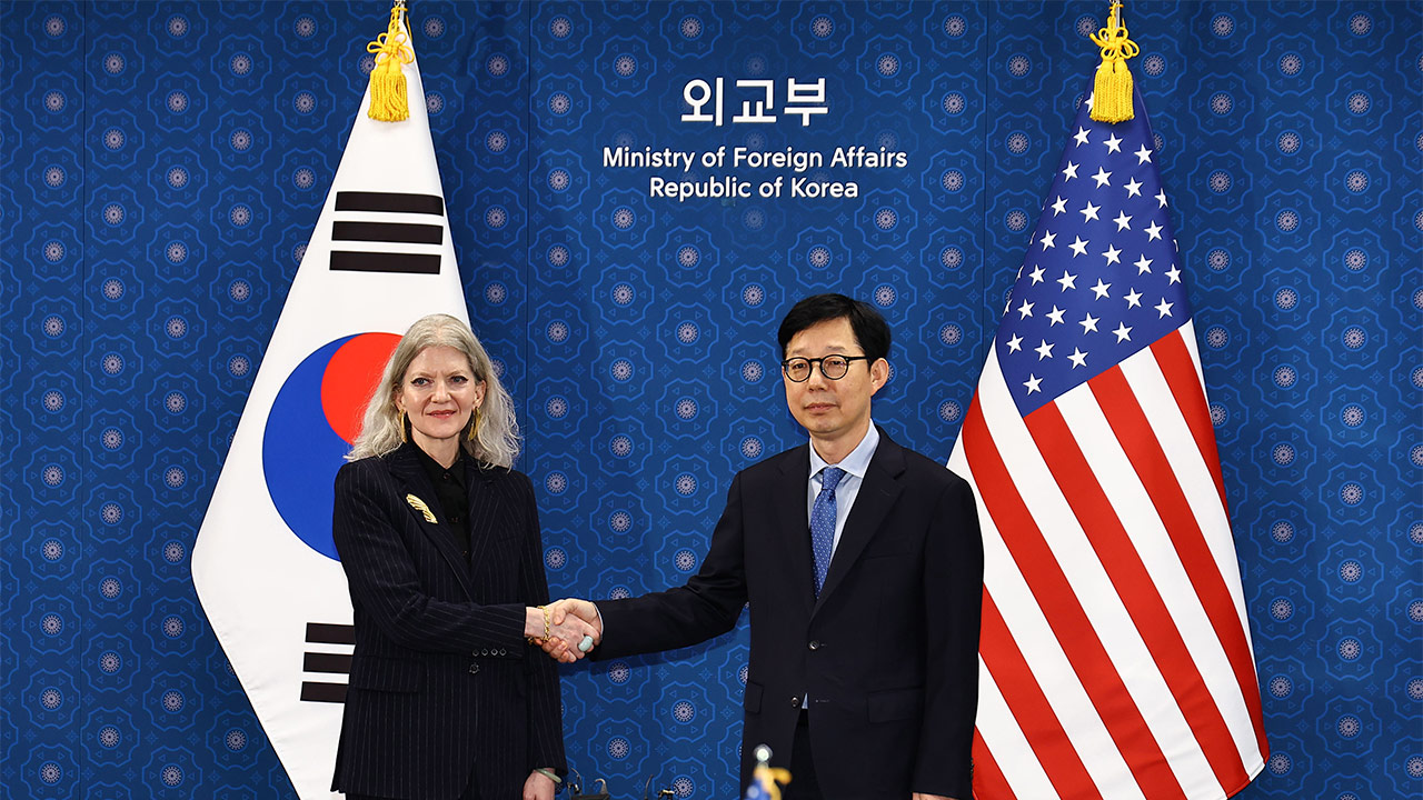 "미 국무차관, 몇주 내 방한해 정상회담 합의이행 실무그룹 출범"