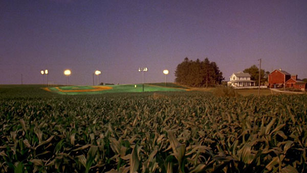 야구팬들의 전설이 된 옥수수밭 야구장