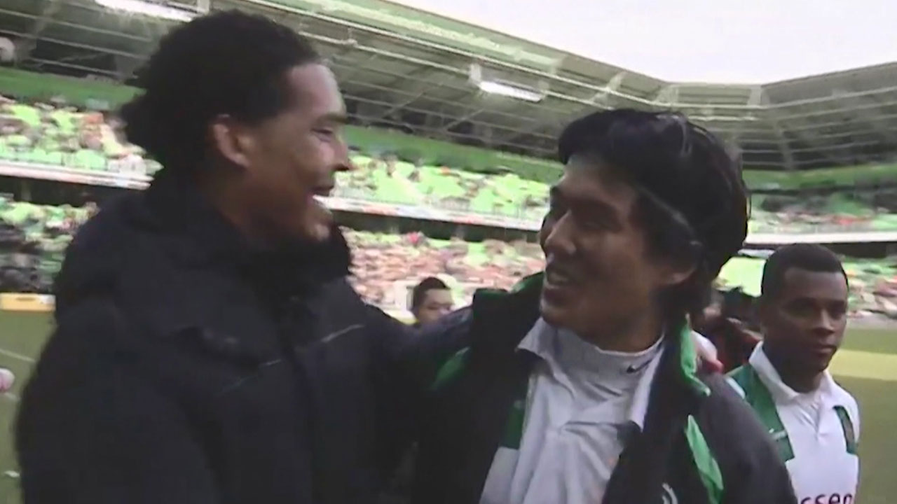 반다이크와 포옹하는 석현준 [흐로닝언 구단 유튜브 캡처]