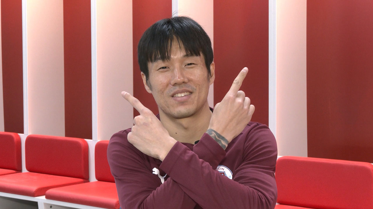 미르(용) 세리머니 선보이는 석현준