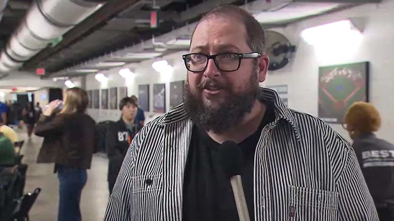 국제 야구 전문가, 마이클 클레어