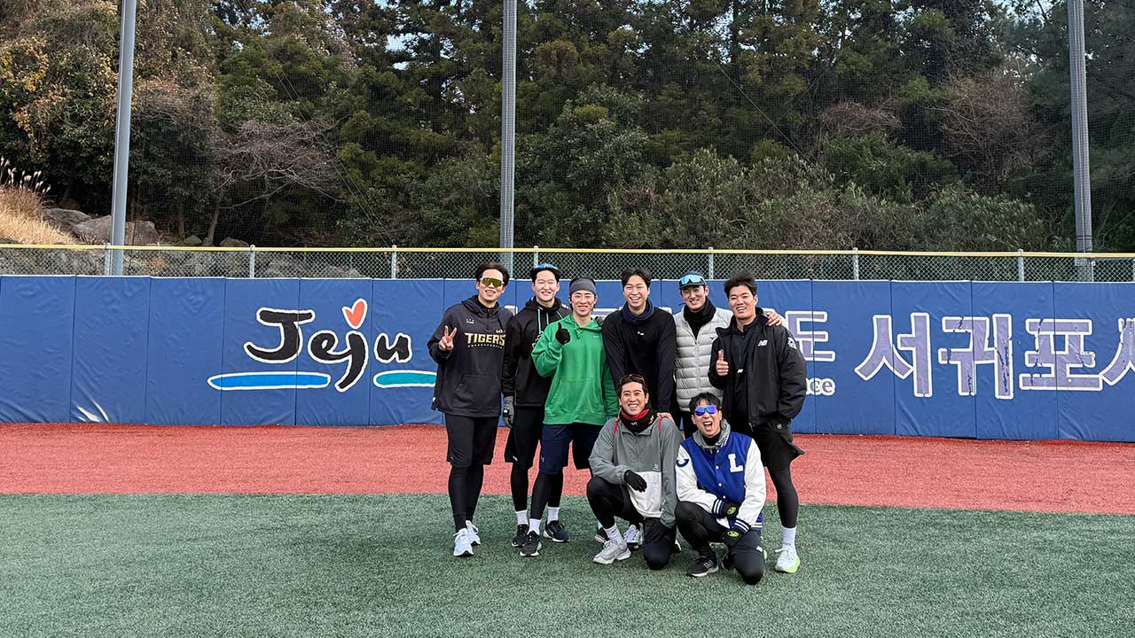 고영표가 이끄는 비시즌 캠프에 참가한 배동현 [본인 제공]