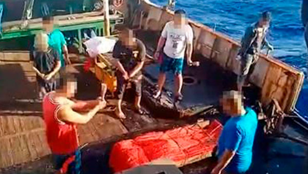 [뉴스인사이트] 태평양에 수장된 인권 "바다에 버려지다"