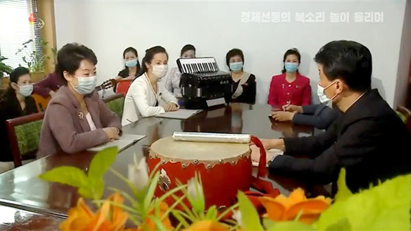 [평양 핫라인] 북한, ’시대의 나팔수‘ 초급선전일꾼들의 역량 강화 강조