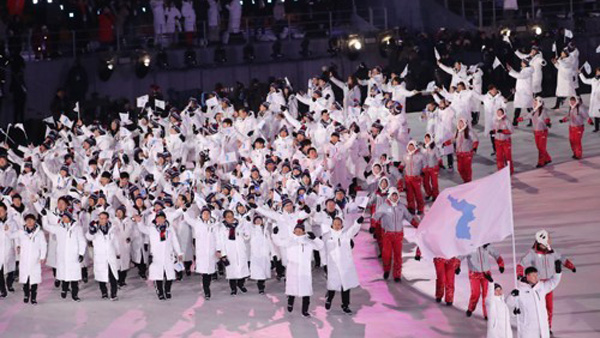 [알고보니] '중재자' IOC의 침묵…도쿄올림픽 불참론 어쩌나