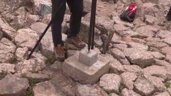 [탐정M] 대청봉은 누구 땅? 비석 하나 주소 3개