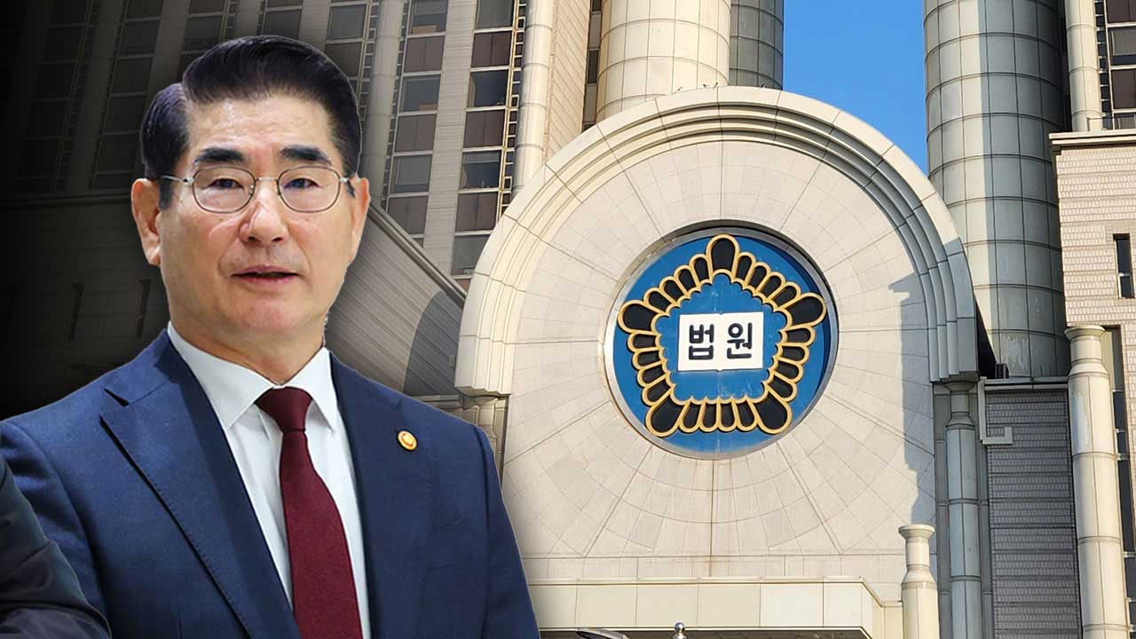 구속 연장된 김용현의 '90도 인사'‥변호인들은 분풀이 [서초동M본부]