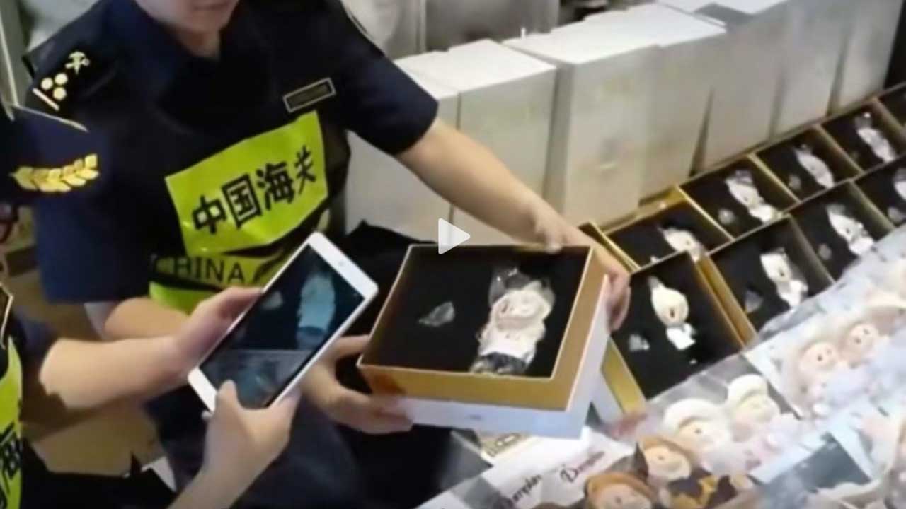 [인싸M] 라푸푸는 잡고 라부부는 띄우자‥짝퉁과 전쟁하는 중국