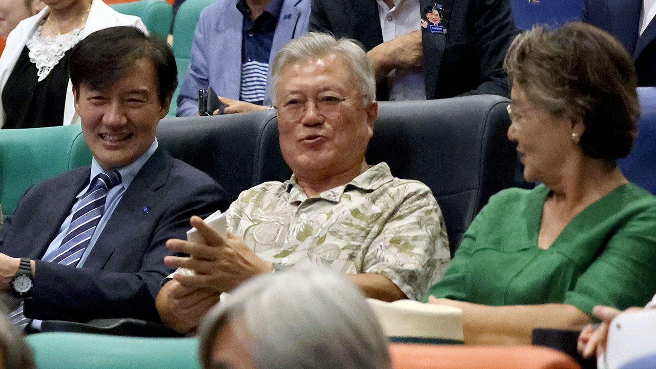 조급한 '조국'의 시간‥'심기불편' 민주당과 같이 갈 수 있을까? [국회M부스]