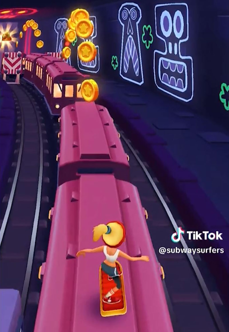 [인싸M] 지하철 지붕 위를 달리는 소녀‥위험천만 SNS 챌린지