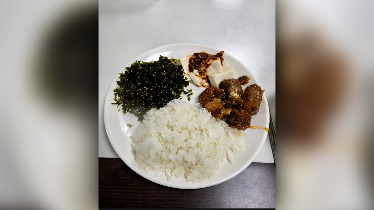 러브호텔 재우고 부실 도시락 주더니‥총리에게 '문제없다' 허위 보고?