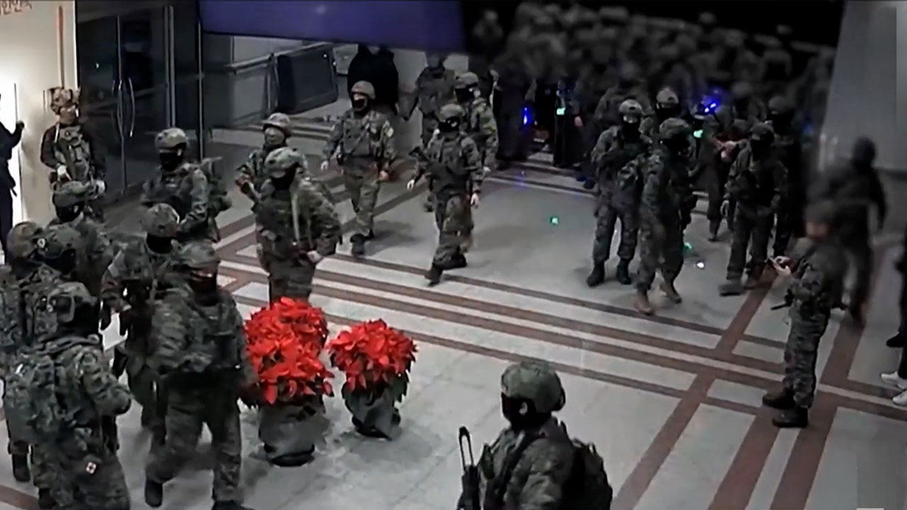 '문민장관' 6개월 만에 매듭지은 군 '내란 징계'‥국방부 앞날은?