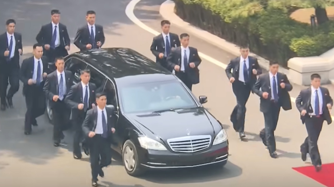 [인싸M] 마두로에 이어 김정은도? 가능성과 현실성