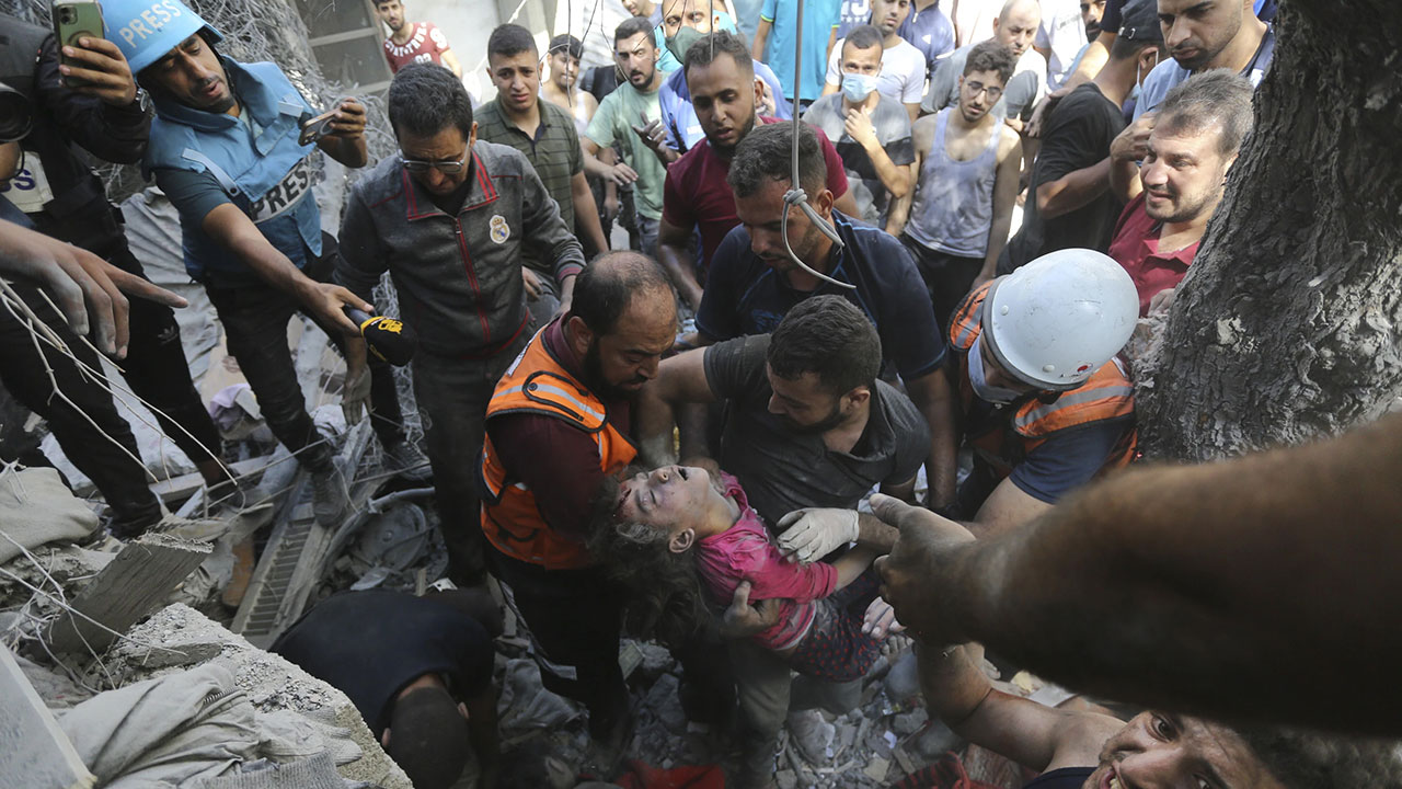 6살 소녀에 335발 총탄 세례‥전쟁이 죽인 아이들 [인싸M]