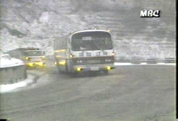 대관령 눈 차량 거북이 운행이인용