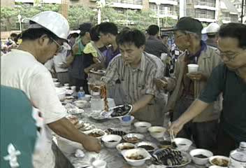 삼풍백화점 붕괴현장 수많은 자원봉사자들도 구조 도와김경태