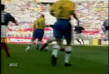 브라질 호나우도 발재간 10일 개막 2게임 자책골 나와성장경