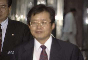 한나라당 홍준표 벌금 500만원 의원 사퇴 언급이인용