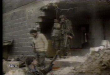 알바니아인 인간방패로 이용 인종탄압 극치김현주