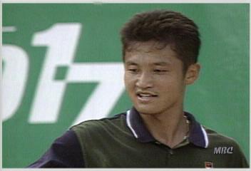 윤용일 일본 퓨처스 테니스 결승 진출신동진