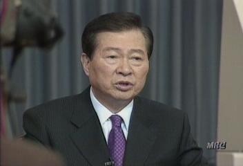 김대통령 신년사 경제에 온힘윤용철