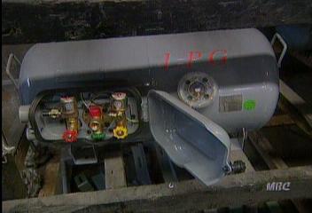 LPG 가스차 5대중 1대 LP가스 새는 차 많다고주룡