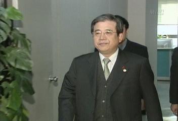 신광옥 법무차관 뇌물 수수 의혹 사표 제출이성주