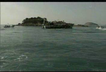 데스크영상마산 못쓰는 배를 물고기 집으로