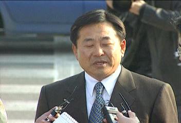 검찰 강금원 회장 개인비리 사법처리 방침박상권