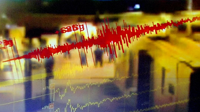 지진 전 번쩍 지진 일관성 없어지진 예측 신의 영역 으로