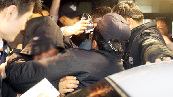 검경 합동수사본부 선장 등 3명에 영장 청구