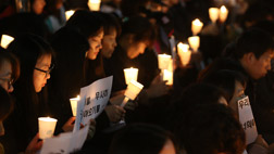 촛불 모아 무사귀환 기원 전국으로 확대종교계도 동참