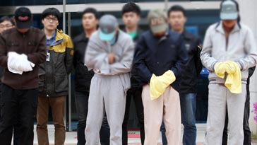 검찰 진도 관제센터 전격 압수수색선원 4명 구속여부는