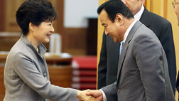 박근혜 정부 2번째 총리 이완구 과제 산적향후 전망은