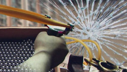 아파트에 쇠구슬 테러 40대알고보니 새총 동호회 회원