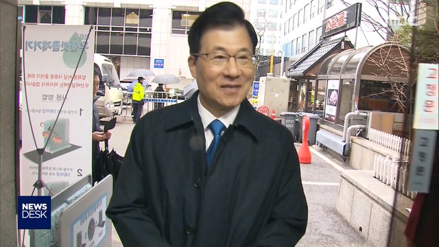"철새는 가라" 비방전까지…총선후보 면접 후끈