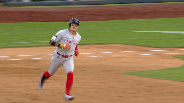 스포츠 영상 돌아온 추신수 비거리 130m 시즌 2호포