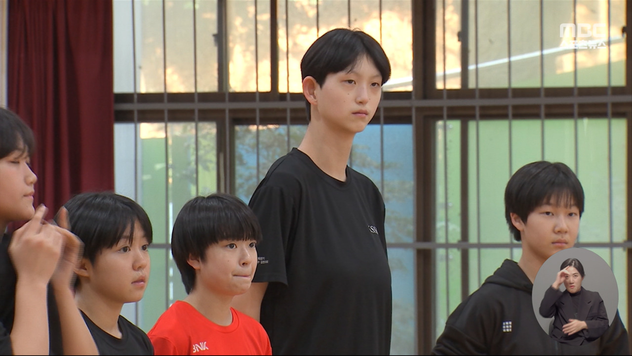 '최장신 198cm 여중생' 한수빈 "목표는 덩크슛"