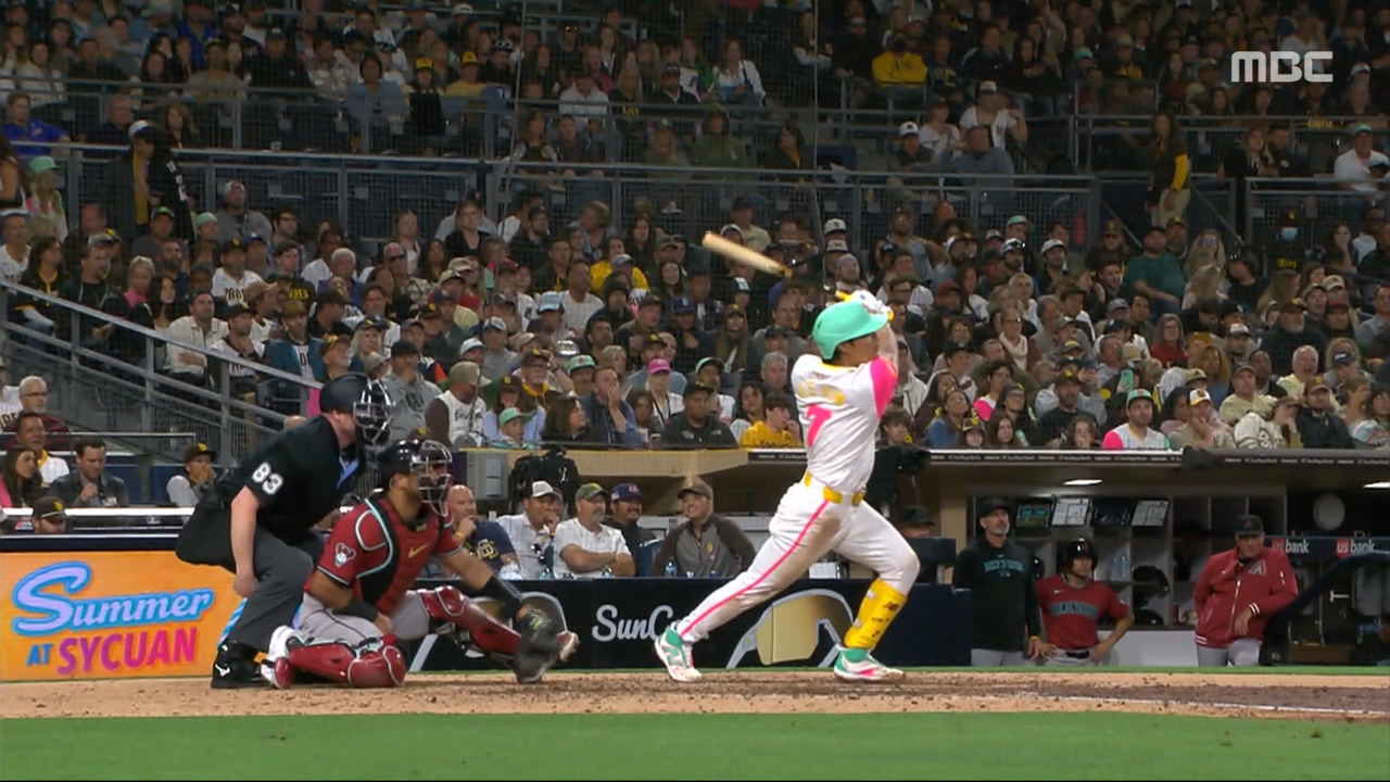 스포츠 영상 침묵 깬 김하성 시즌 8호 홈런 포함 멀티 히트