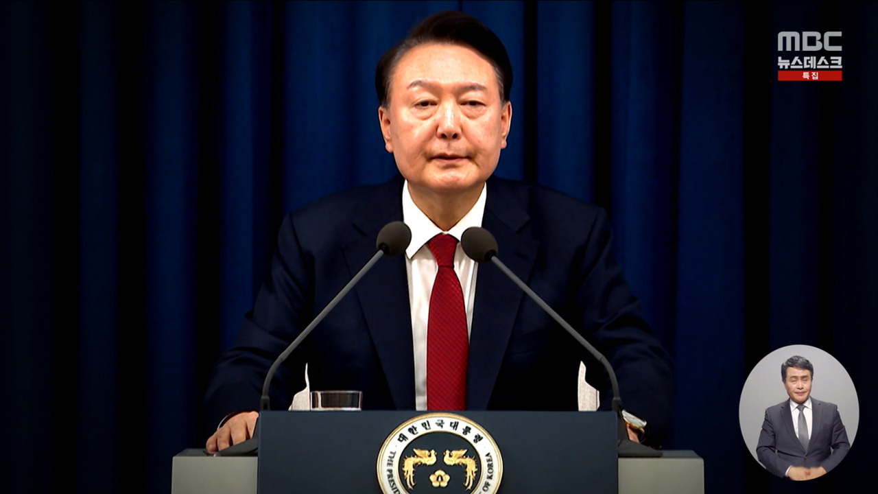 8년 전 탄핵 도우미였던 윤 대통령의 운명은