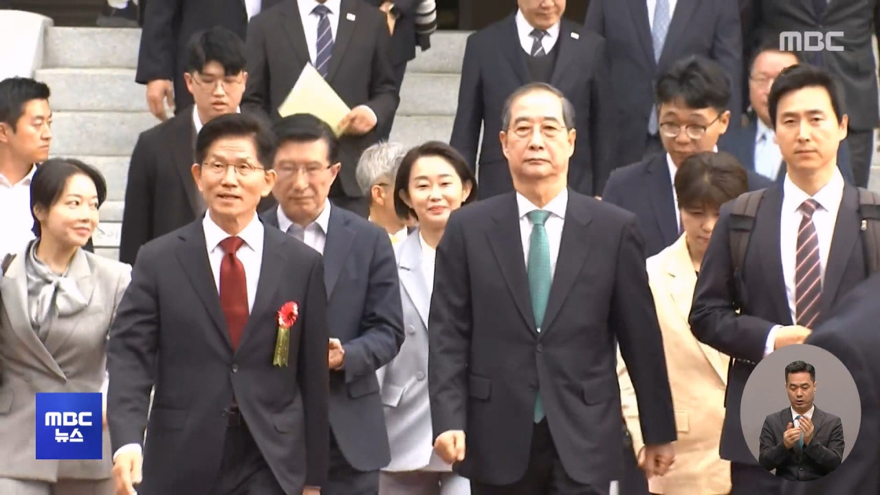봉축법요식 참석한덕수 김문수에 회동 제안