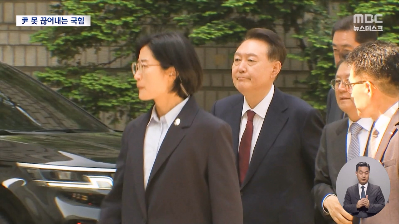 윤석열 움직이자 "또 망한다 얼씬 말라"김문수 후보 입장은